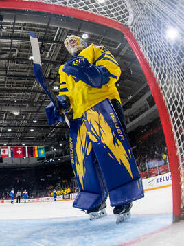 Goaltender Melker Thelin of Sweden