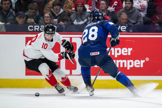 Bradly Nadeau of Canada and Heikki Ruohonen of Finland