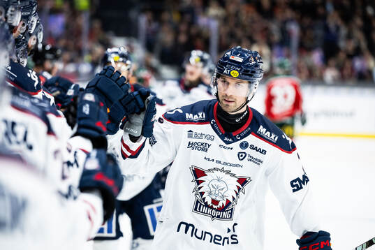 Linköpings Rasmus Rissanen jublar