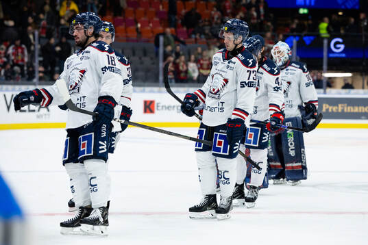 Linköpings Remi Elie och Nicholas Shore deppar