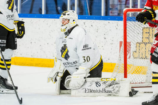 AIKs målvakt Victor Brattström