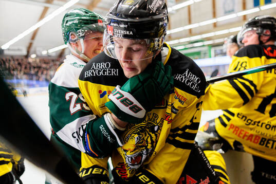 Tingsryds Valdemar Vesterlund och Vimmerbys Eddie Levin
