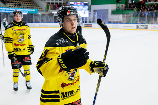 Vimmerbys Martin Pärna jublar