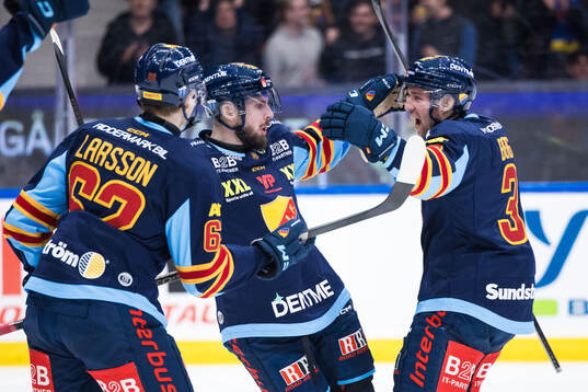 Djurgårdens Albin Grewe jublar