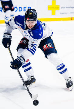 Karlskogas Andre Edvardsen Simen