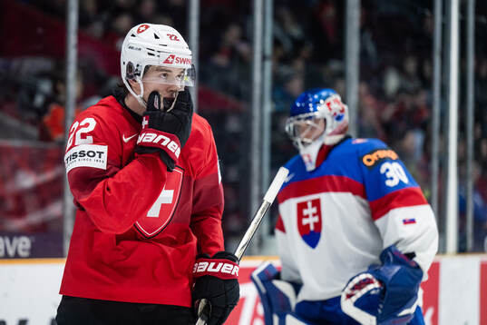 Andro Kaderli of Switzerland looks dejected