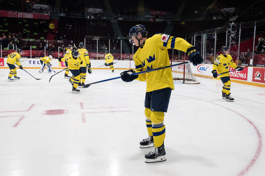Wilhelm Hallquist of Sweden