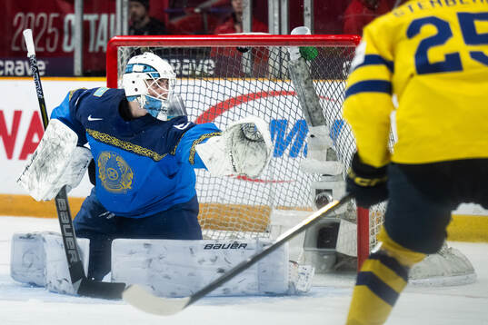 Anton Wahlberg of Sweden (not pictured) scores 6-0 behind