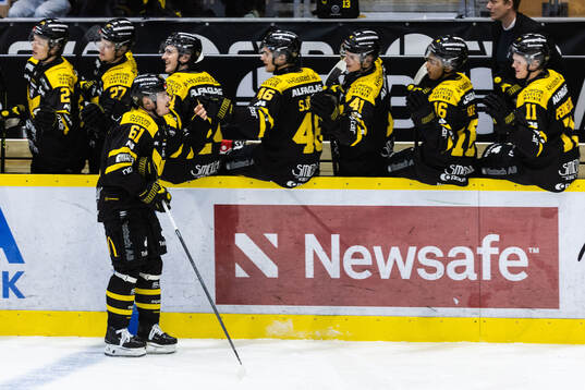 Västerås Malte Sjögren jublar