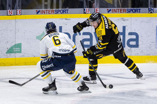 Södertäljes Olli Vainio och Västerås Malte Sjögren