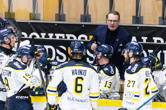 Södertäljes tränare Magnus Bogren