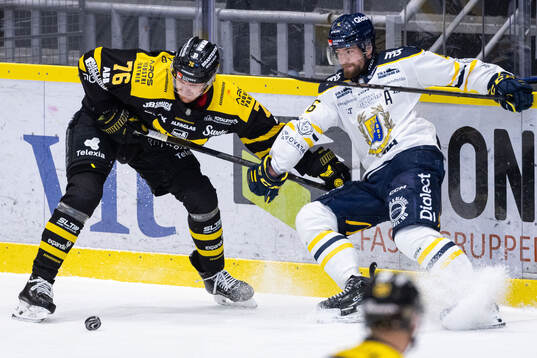 Västerås Oskar Kvist och Södertäljes Olli Vainio