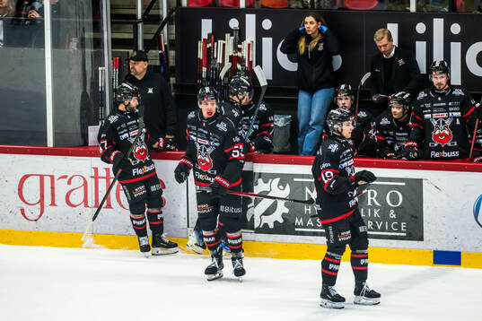 Nybros Jesper Mångs och Elias Stenman deppar