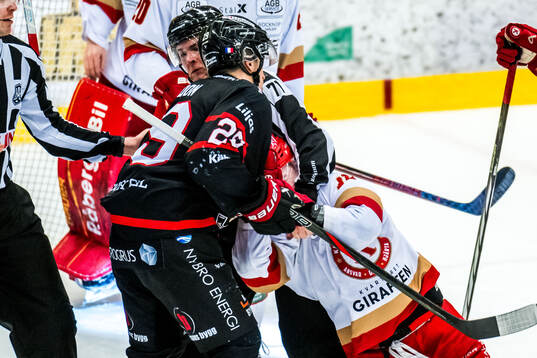 Nybros Louis Boudon och Kalmars Andrew Vanderbeck