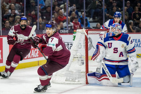 Davids Livsics of Latvia celebrates