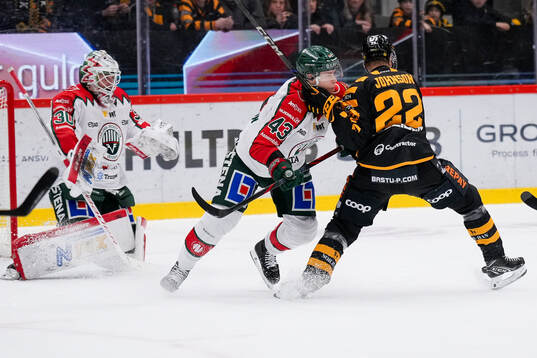 Frölundas Tom Nilsson och Skellefteås Jonathan Johnson