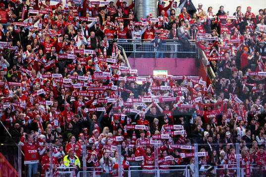 under ishockeymatchen i SHL mellan Timrå och Örebro
