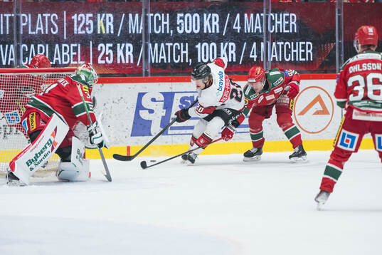 Malmö Redhawks Thomas Berg Paulsen och Modos Jesper