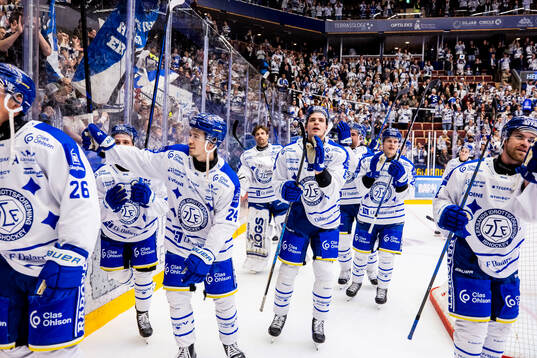 Leksands spelarna jublar