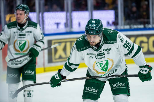 Färjestads David Tomasek deppar