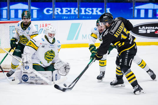 Björklövens målvakt Melwin Asp Cassåsen och AIKs Jordan