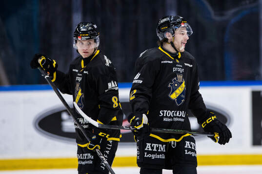AIKs Scott Pooley och Tom Hedberg deppar