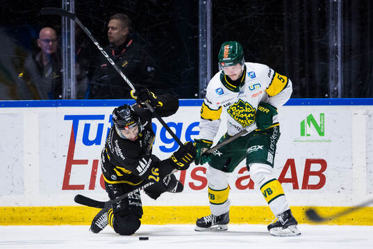 AIKs Oscar Nord och Björklövens Jesper Lindgren
