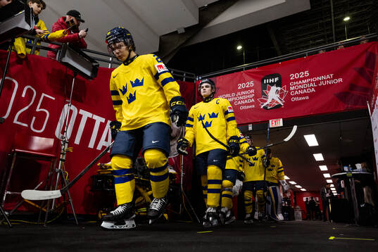 Oskar Voullet and Axel Sandin-Pellikka of Sweden