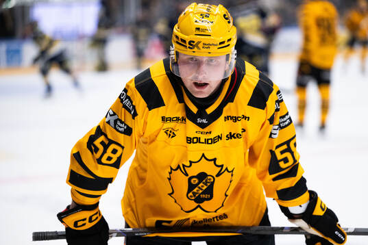 Skellefteås Oskar Nilsson deppar