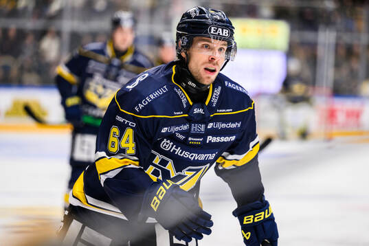 HV71s Emil Forslund