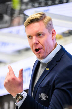 HV71s tränare Anton Blomqvist