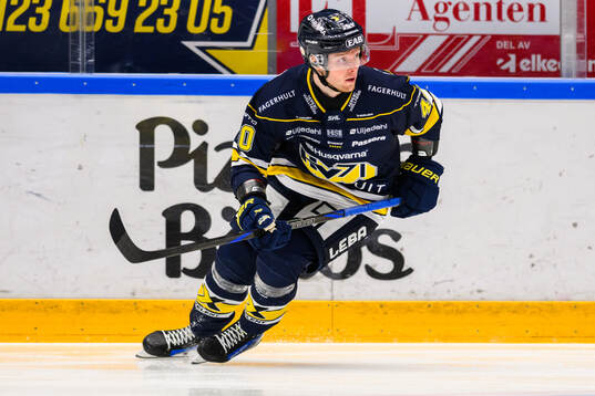 HV71s Oskar Stål-Lyrenäs