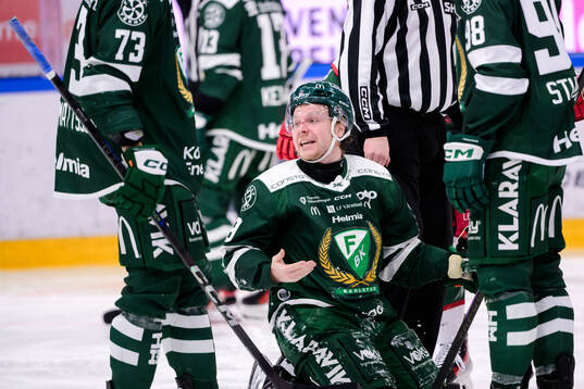 Färjestads Oskar Steen
