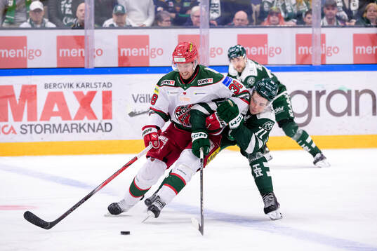 Modos Johan Södergran och Färjestads Viktor Lodin