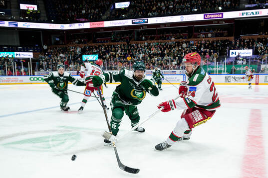 Färjestads Linus Johansson och Modos Måns Carlsson