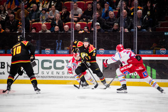 Timrås Kristian Näkyvä och Brynäs Miks Indrasis