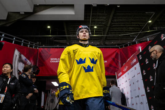 Wilhelm Hallquist of Sweden
