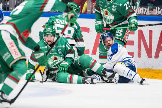 Rögles Lukas Ekeståhl-Jonsson och Leksands Oskar Lang