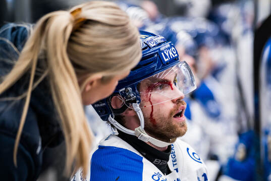 Leksands Oskar Lang har ont