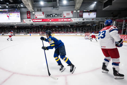 Isac Hedqvist of Sweden