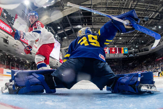 Eduard Sale of Czech Republic scores 4-2