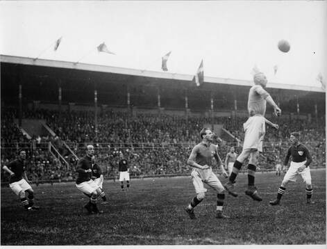 Bläddra bland fler bilder av Fotboll, 1920 och 30-tal