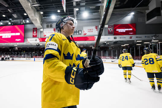 Felix Nilsson of Sweden celebrates