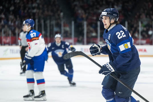 Kasper Halttunen of Finland celebrates