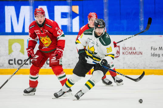Moras Oskar Asplund och Östersunds Sebastian Fakt