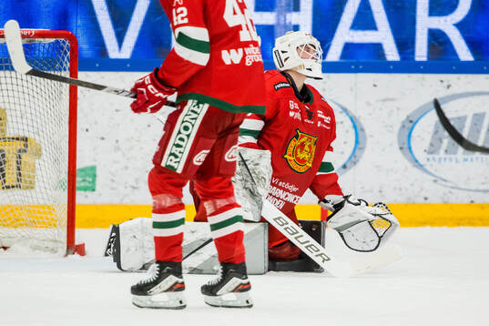 Moras målvakt Jani Lampinen deppar