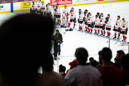 Players of Canada look dejected