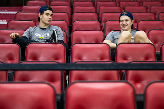 Felix Unger Sörum and Zeb Forsfjäll of Sweden watch a