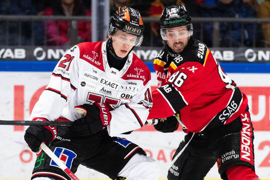 Örebros Patrik Puistola och Luleås Mathias Bromé