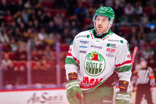 Rögles Linus Sandin deppar